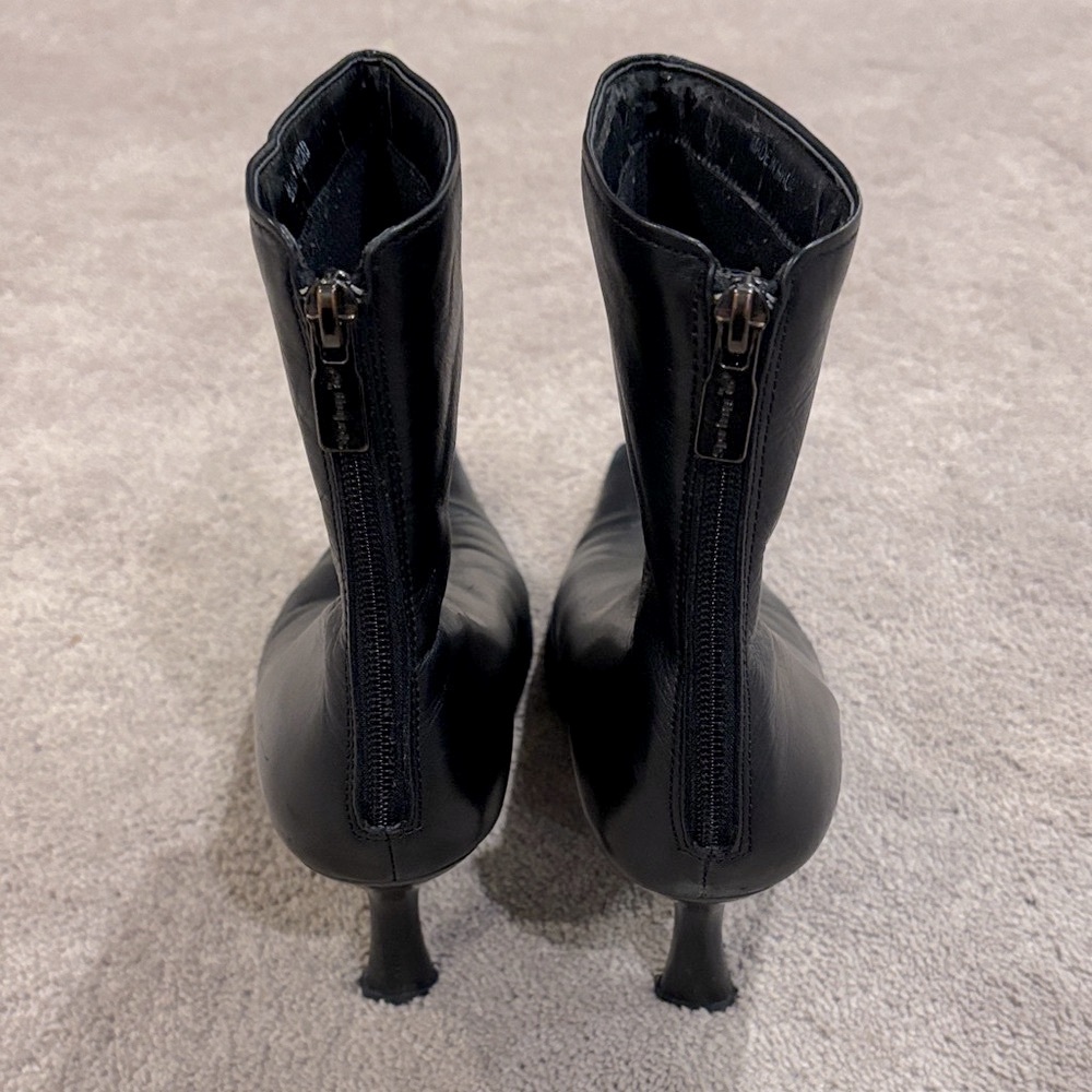 Ladies size 9 Spring Black Leather zip up Ankle Boots - Picture 4 of 14